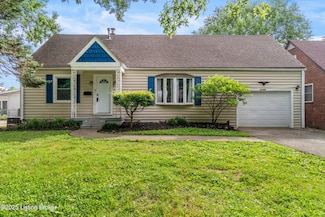 1718 Lilly Ln, New Albany, IN 47150