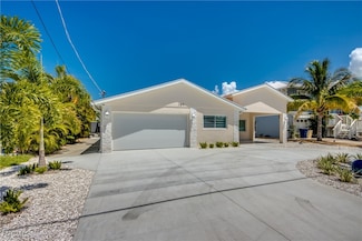 107 Albatross St, Fort Myers Beach, FL 33931