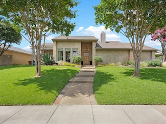 3813 Fall Wheat Dr, Plano, TX 75075