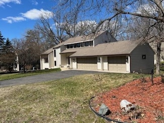 1483 Arden Oaks Dr, New Brighton, MN 55112