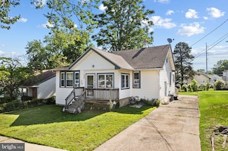 328 N Oakland Ave, Runnemede, NJ 08078