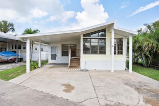6649 SE 54th St, Okeechobee, FL 34974