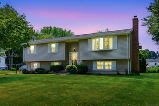197 Hummingbird Dr, Berlin, CT 06037