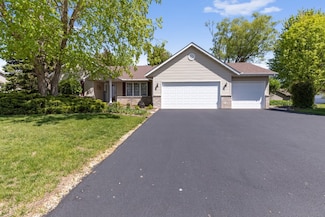 1227 Ingram Rd, Rockford, IL 61108