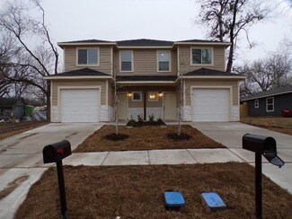 707 S 6th St Unit 1, Bonham, TX 75418