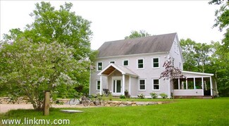 133 Indian Hill Rd, West Tisbury, MA 02575