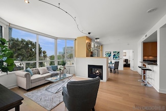 700 W Harbor Dr Unit 402, San Diego, CA 92101