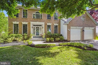 9367 Braymore Cir, Fairfax Station, VA 22039