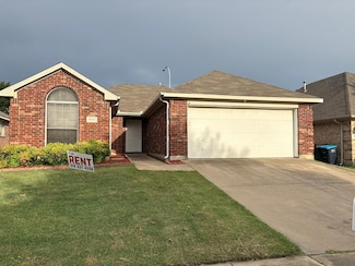 8025 Adcock Ct, Fort Worth, TX 76137