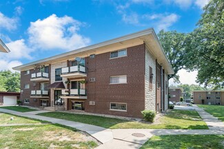 7422 W 111th St Unit 504, Worth, IL 60482