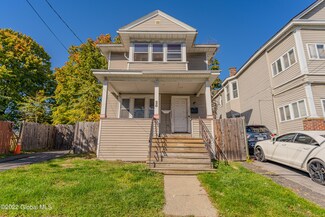 28 Pennsylvania Ave, Albany, NY 12206