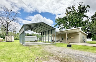 901 Red Cypress Rd, Patterson, LA 70392