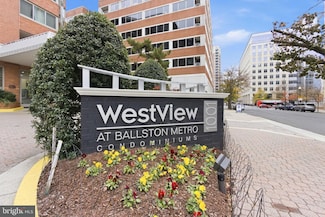 1001 N Vermont St Unit 607, Arlington, VA 22201