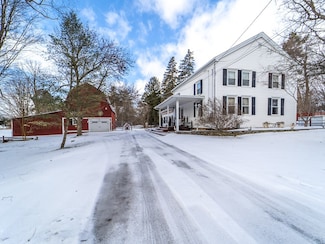 22 Canandaigua St, Shortsville, NY 14548