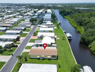 228 N Saint Thomas Cir, Apollo Beach, FL 33572