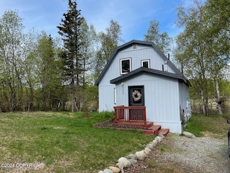 4000 N Grey Wolf Dr, Wasilla, AK 99654