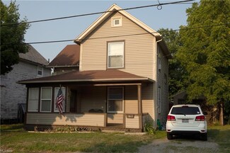 116 9th St SW, Massillon, OH 44647