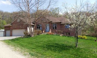 N7710 Marshall Bluff Rd, Monticello, WI 53570