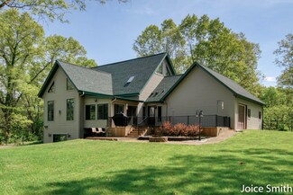 1855 Parnell Ave SE, Ada, MI 49301