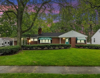 2716 Foster Ave NE, Grand Rapids, MI 49505