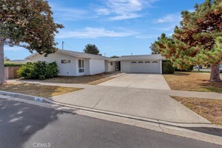 1282 Garland Ave, Tustin, CA 92780