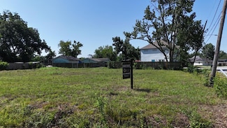 2441 Garapan St, Houston, TX 77091