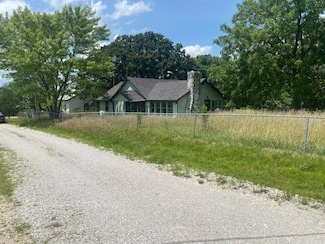 147 Jackson Dr, Climax Springs, MO 65324