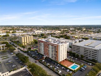 4675 W 18th Ct Unit 401, Hialeah, FL 33012
