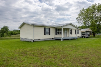 229 Center Rd, Madisonville, TN 37354