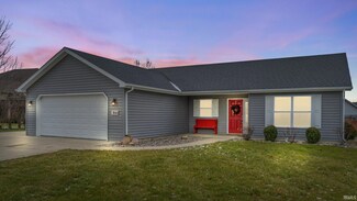 944 Caroline Ct, Churubusco, IN 46723
