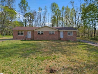 137 Pisgah Dr, Spartanburg, SC 29303