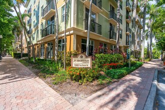 1900 Van Buren St Unit 301B, Hollywood, FL 33020