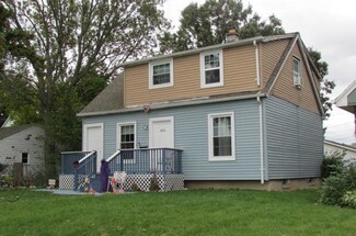 4323 W Fairmount Ave, Milwaukee, WI 53218