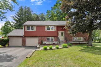 3 Biggar Ave, Wilmington, MA 01887