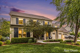 524 Village Springs Dr SE Unit 48, Ada, MI 49301