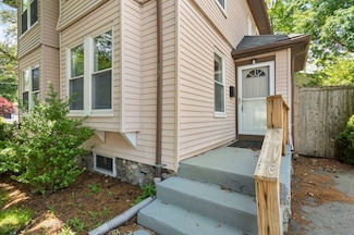 77 Wildwood Ave Unit 2, Newtonville, MA 02460