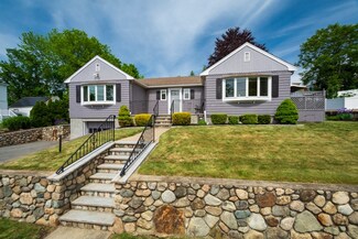 80 Mount Pleasant St, Woburn, MA 01801