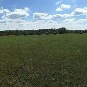 999 N Richmond Rd, Berea, KY 40403