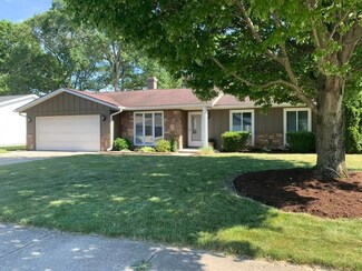 611 W Roberts Ave, Marion, IN 46952