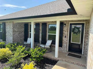 2351 Harvest Rd, Jay, FL 32565