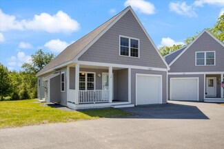 14 Coastal Woods Dr Unit 14, Kennebunk, ME 04043