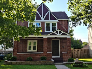 1095 Berkeley Rd, Columbus, OH 43206
