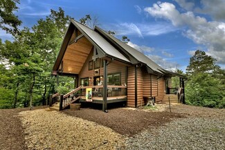 680 Carlisle Dr, Ellijay, GA 30540