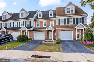 678 Topaz Dr, Lancaster, PA 17603