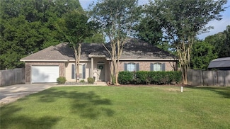 25A Oak Park Dr, Madisonville, LA 70447