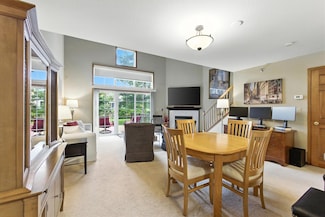 2975 River Birch Dr Unit C, Brookfield, WI 53045