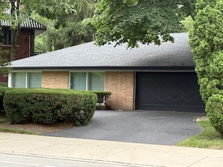 1315 Sheridan Rd, Wilmette, IL 60091