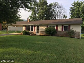 210 University Dr, Mont Alto, PA 17237