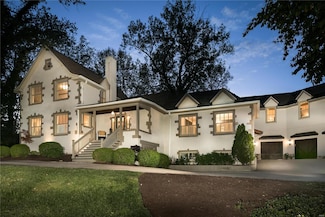 19 Clayton Terrace, Saint Louis, MO 63131