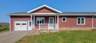 160 Dionne St Unit 101, Madawaska, ME 04756